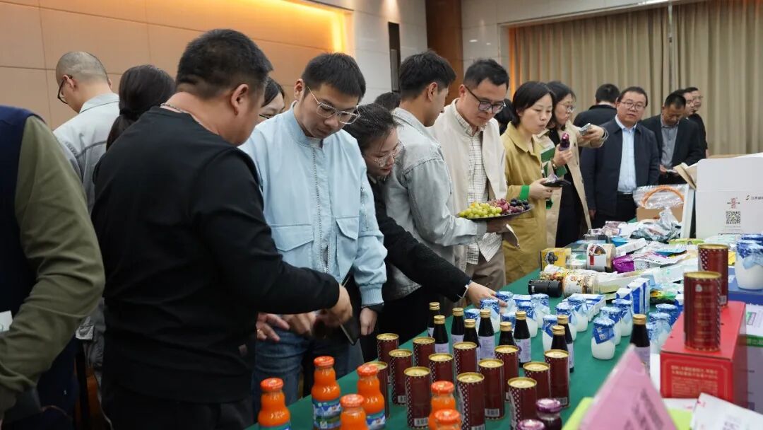 汉滨-尼勒克-武进农特产品展销暨文旅推介活动走进武进
